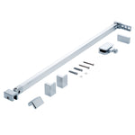 Stabilisierungsbügel-Set der Marke HÜPPE, bestehend aus einem Silber hochglänzenden, schmalen, länglichen Stab sowie Abdeckkappen und Befestigungsmaterial, vor weißem Hintergrund, Seitenansicht.